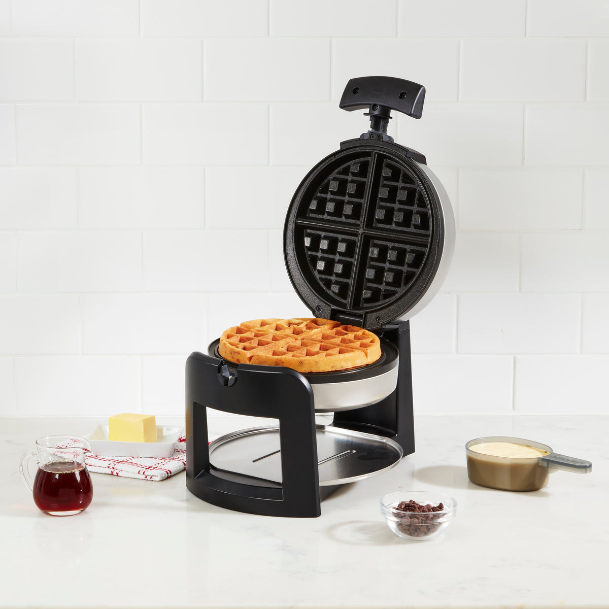 Black + Decker Double Flip Waffle Maker 