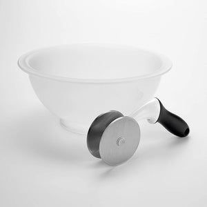 OXO SALAD CHOPPER WITH BOWL